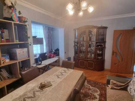 4 otaqlı köhnə tikili - Xalqlar Dostluğu m. - 100 m²