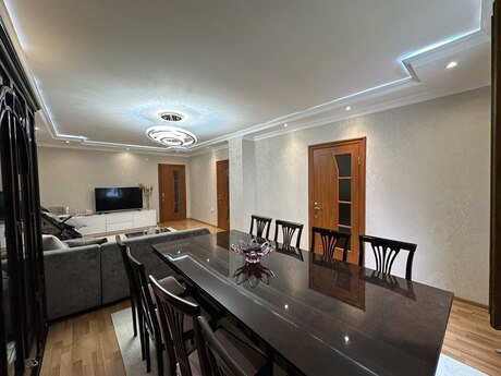 4 otaqlı həyət evi/bağ evi - Həzi Aslanov q. - 140 m²