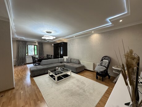 4 otaqlı həyət evi/bağ evi - Həzi Aslanov q. - 140 m²