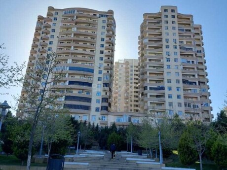 Satılır 3 otaqlı yeni tikili 150 m², Elmlər Akademiyası m.