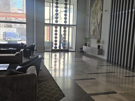 4 otaqlı yeni tikili - Nizami m. - 210 m²