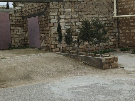 Satılır 6 otaqlı həyət evi/bağ evi 260 m², Zirə q.