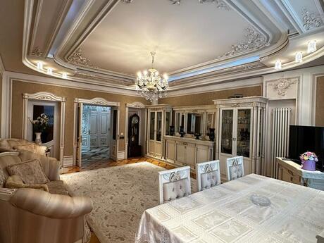 3-комн. новостройка - м. Иншаатчылар - 140 м²