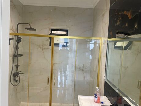 House with Garden, Villa For Sale