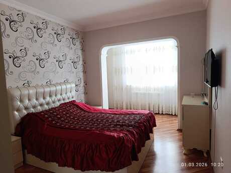 3 otaqlı köhnə tikili - Əhmədli q. - 80 m²