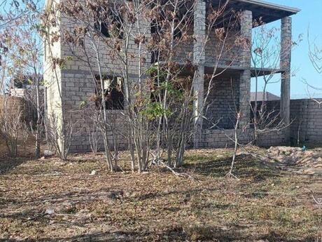 6 otaqlı həyət evi/bağ evi - Bilgəh q. - 200 m²