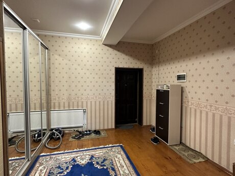 3-комнатная квартира, 140 м², İnşaatçılar: 355 000 ₼ 4