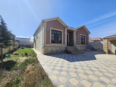 4 otaqlı həyət evi/bağ evi - Şüvəlan q. - 150 m²