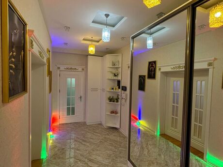 Объявление №6004391 - Баку, м. Кара Караев, 2-комн., 105 м², 3/16 этаж