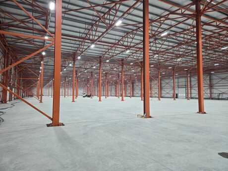 Obyekt - Lökbatan q. - 500 m²