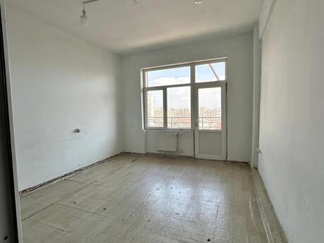 Obyekt - Elmlər Akademiyası m. - 250 m²
