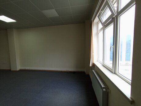 1 otaqlı ofis - Nərimanov r. - 50 m²