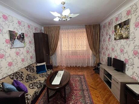 1 otaqlı köhnə tikili - İnşaatçılar m. - 35 m²
