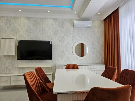 Kirayə 3 otaqlı mənzil, 129 m², 28 May: 2 000 ₼/ay 4