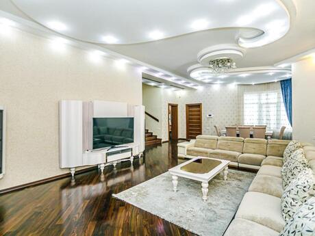 8 otaqlı həyət evi/bağ evi - Badamdar q. - 600 m²