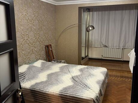 3 otaqlı köhnə tikili - Qara Qarayev m. - 105 m²