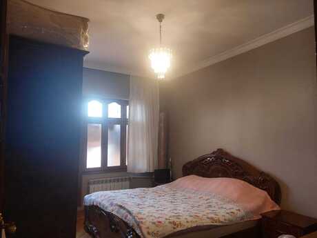 3 otaqlı köhnə tikili - Memar Əcəmi m. - 85 m²