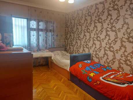 3 otaqlı köhnə tikili - Memar Əcəmi m. - 85 m²