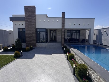 4 otaqlı həyət evi/bağ evi - Şüvəlan q. - 205 m²
