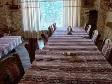 Obyekt - İnşaatçılar m. - 210 m²