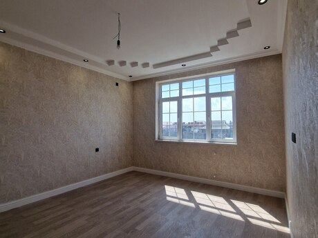 5 otaqlı həyət evi/bağ evi - Zabrat q. - 187 m²