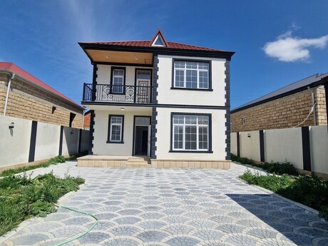5 otaqlı həyət evi/bağ evi - Zabrat q. - 187 m²