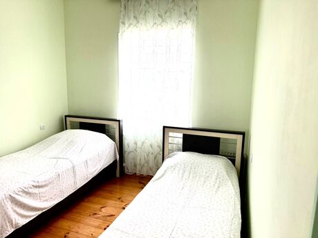 3 otaqlı həyət evi/bağ evi - Novxanı q. - 90 m²