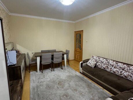 Объявление №6004895 - Сумгаит, Сумгаит, 3-комн., 70 м², 1/9 этаж