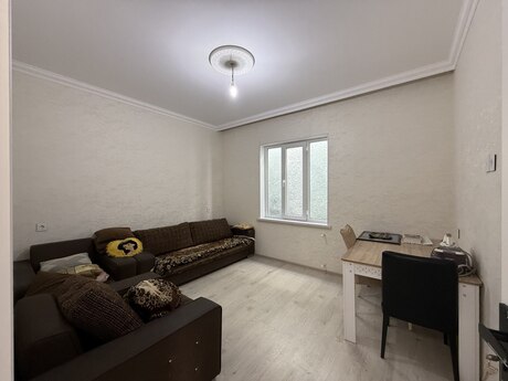 4 otaqlı həyət evi/bağ evi - Masazır q. - 77 m²