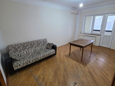 2 otaqlı köhnə tikili - 20 Yanvar m. - 65 m²