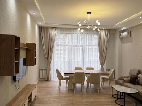 Elan №6005004 - Bakı, 28 May m., 2 otaqlı, 83 m², 7/18 mərtəbə