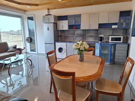 3 otaqlı həyət evi/bağ evi - Pirşağı q. - 150 m²