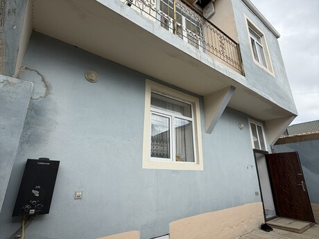 4 otaqlı həyət evi/bağ evi - Xırdalan - 120 m²