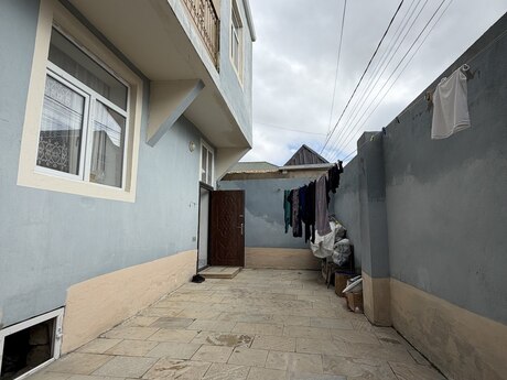 4 otaqlı həyət evi/bağ evi - Xırdalan - 120 m²