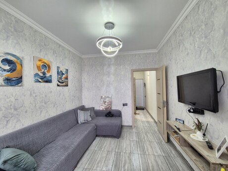 2 otaqlı köhnə tikili - Həzi Aslanov m. - 55 m²