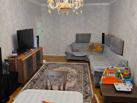 3 otaqlı köhnə tikili - Nəsimi m. - 100 m²