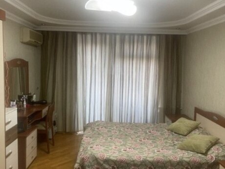 3 otaqlı köhnə tikili - Nizami m. - 80 m²