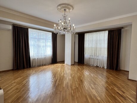Elan №6005221 - Bakı, Nərimanov r., 2 otaqlı, 100 m², 2/7 mərtəbə