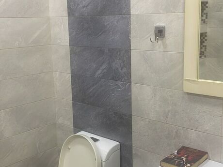 4 otaqlı yeni tikili - 8 Noyabr m. - 170 m²