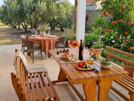 Elan №6005297 - Bakı, Novxanı q., 6 otaqlı, 200 m²