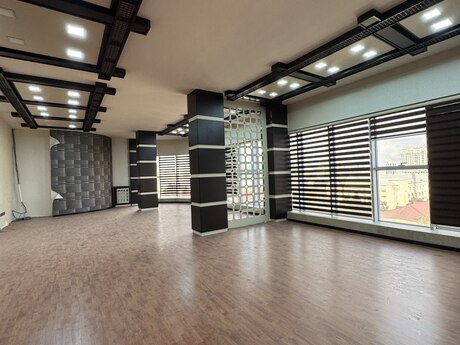 Obyekt - Elmlər Akademiyası m. - 3100 m²