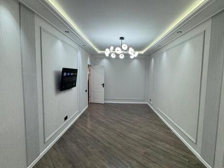 3 otaqlı mənzil, 80 m², Bakıxanov: 230 000 ₼ 2