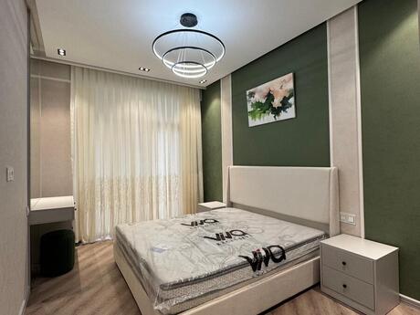 3 otaqlı yeni tikili - Elmlər Akademiyası m. - 130 m²