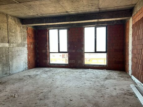 4 otaqlı yeni tikili - Nərimanov r. - 197 m²