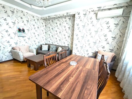 3 otaqlı yeni tikili - Azadlıq Prospekti m. - 92 m²