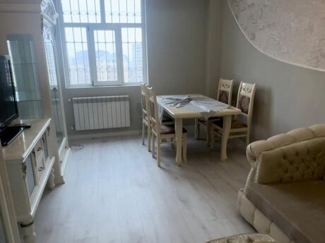 2 otaqlı yeni tikili - 8-ci mikrorayon q. - 65 m²