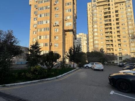 Elan №6005885 - Bakı, Elmlər Akademiyası m., 3 otaqlı, 72 m², 2/14 mərtəbə