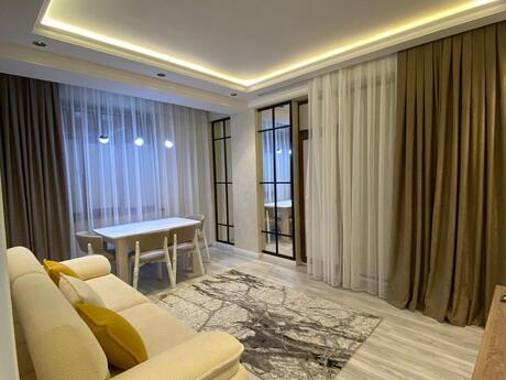 Elan №6005892 - Bakı, Bakıxanov q., 2 otaqlı, 60 m², 6/10 mərtəbə