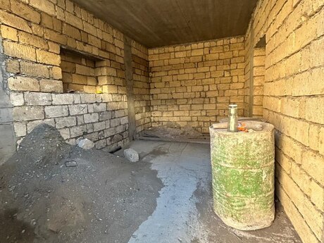 5 otaqlı həyət evi/bağ evi - Badamdar q. - 200 m²