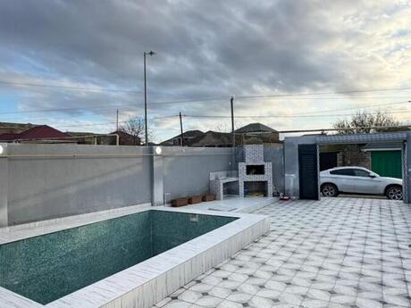 4 otaqlı həyət evi/bağ evi - Mərdəkan q. - 120 m²